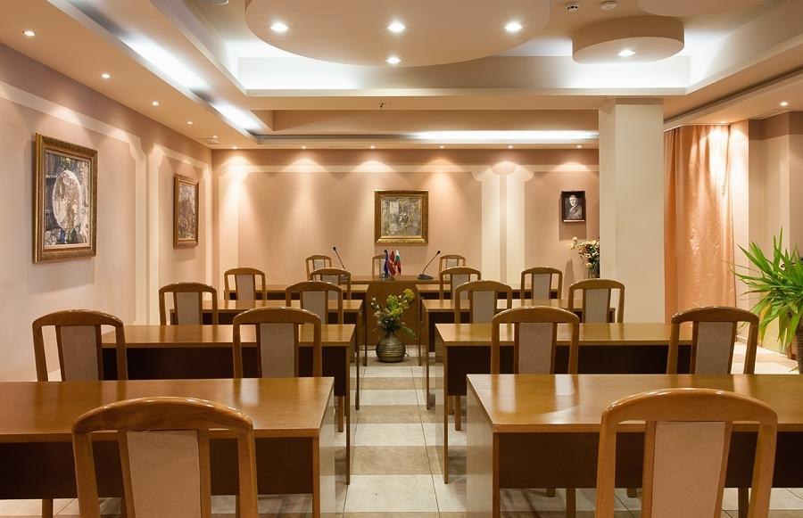 Hotel Panorama Veliko Tarnovo Ngoại thất bức ảnh