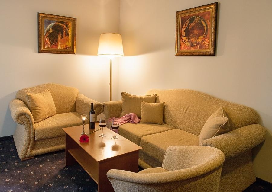 Hotel Panorama Veliko Tarnovo Ngoại thất bức ảnh